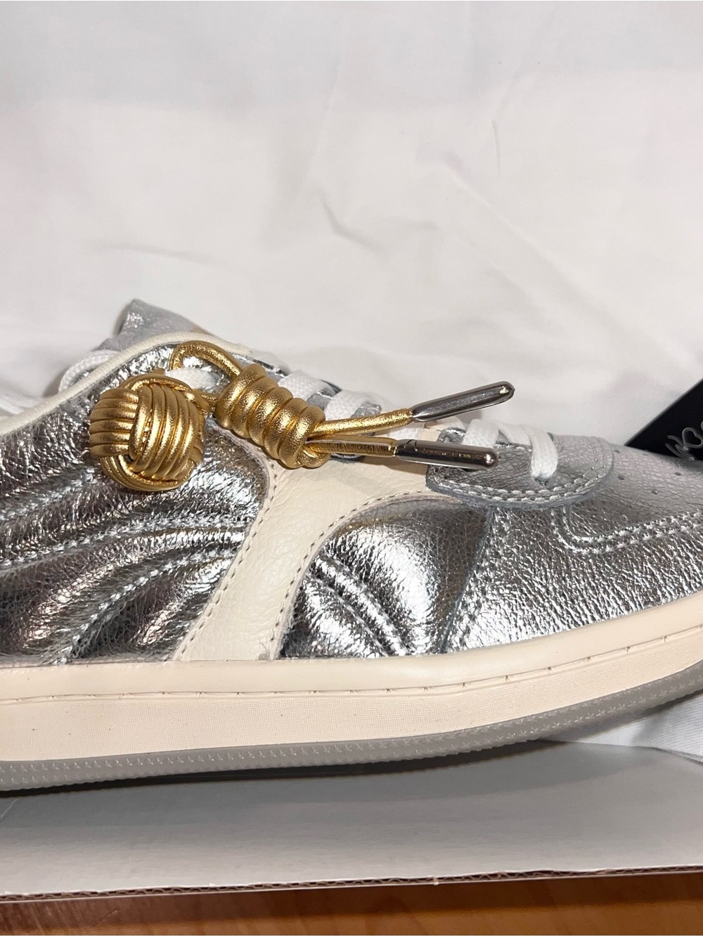Larroude George Sneaker in Silver Leather & Ivory Leather NWT - Picture 3 of 15